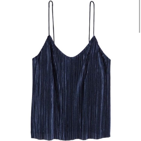 H&M Tops - H&M Navy, pleated tank top